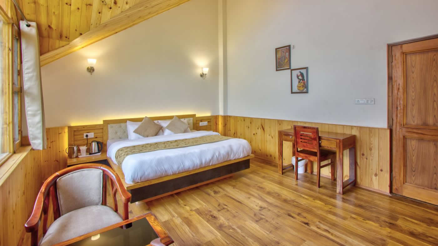 best hotel in manali